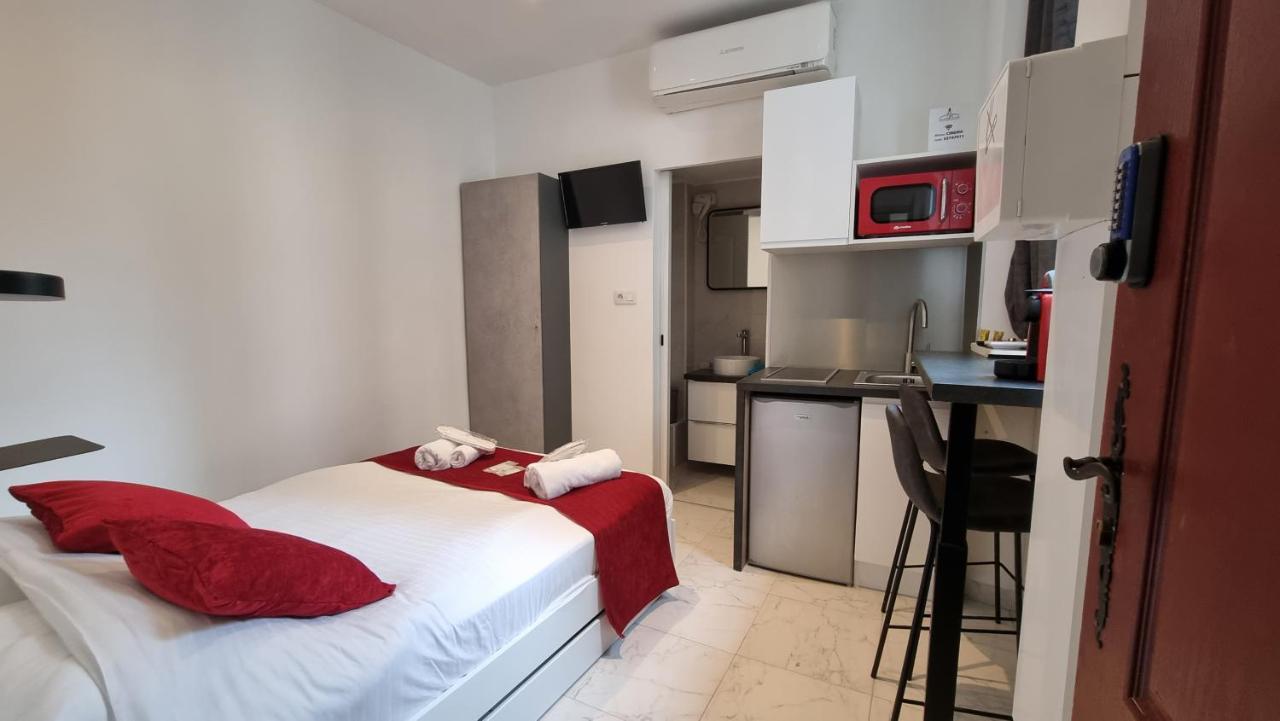 Sweet Home Marceau 6 Studios Hyper Centre Proche De La Mer Et Du Palais カンヌ エクステリア 写真